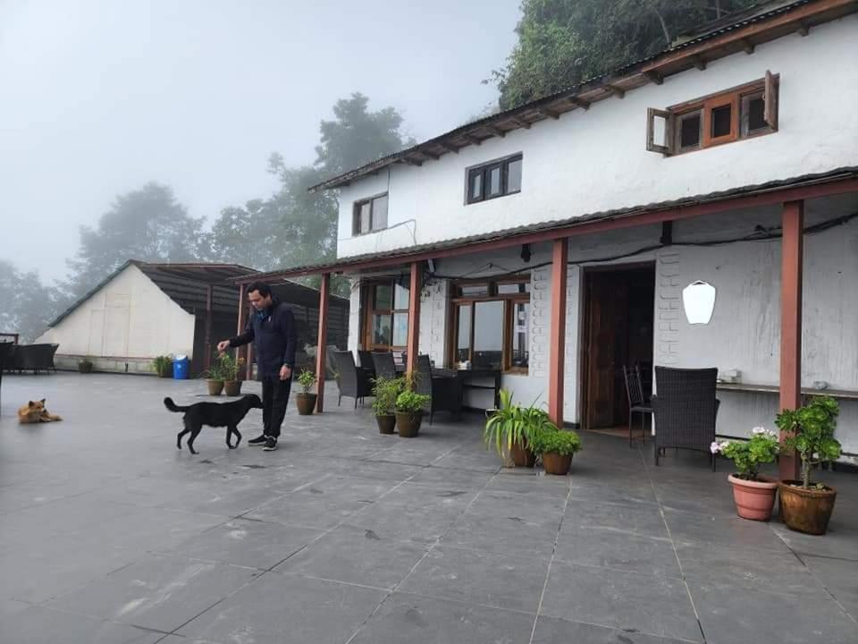 Everest Manla Resort Nagarkot Ngoại thất bức ảnh