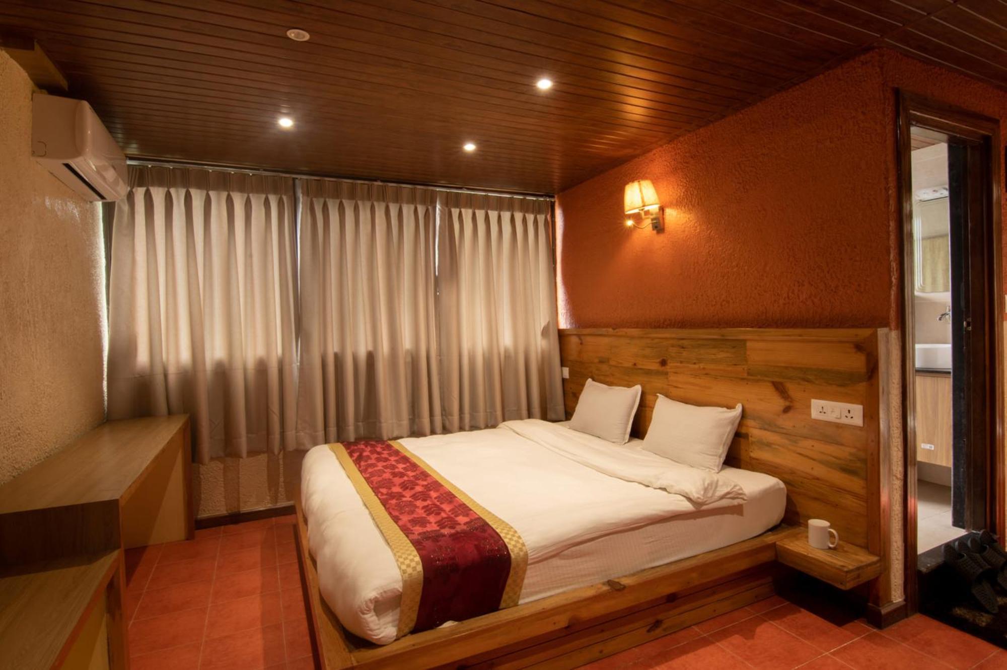 Everest Manla Resort Nagarkot Ngoại thất bức ảnh